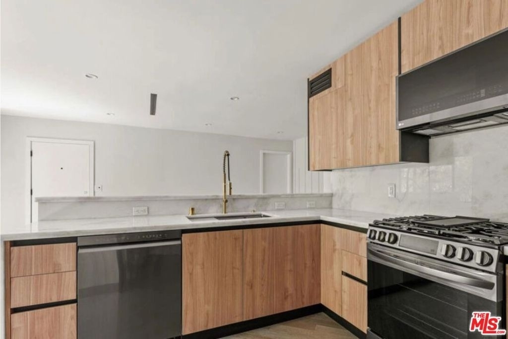 1450 S Crescent Heights Boulevard - Photo 9