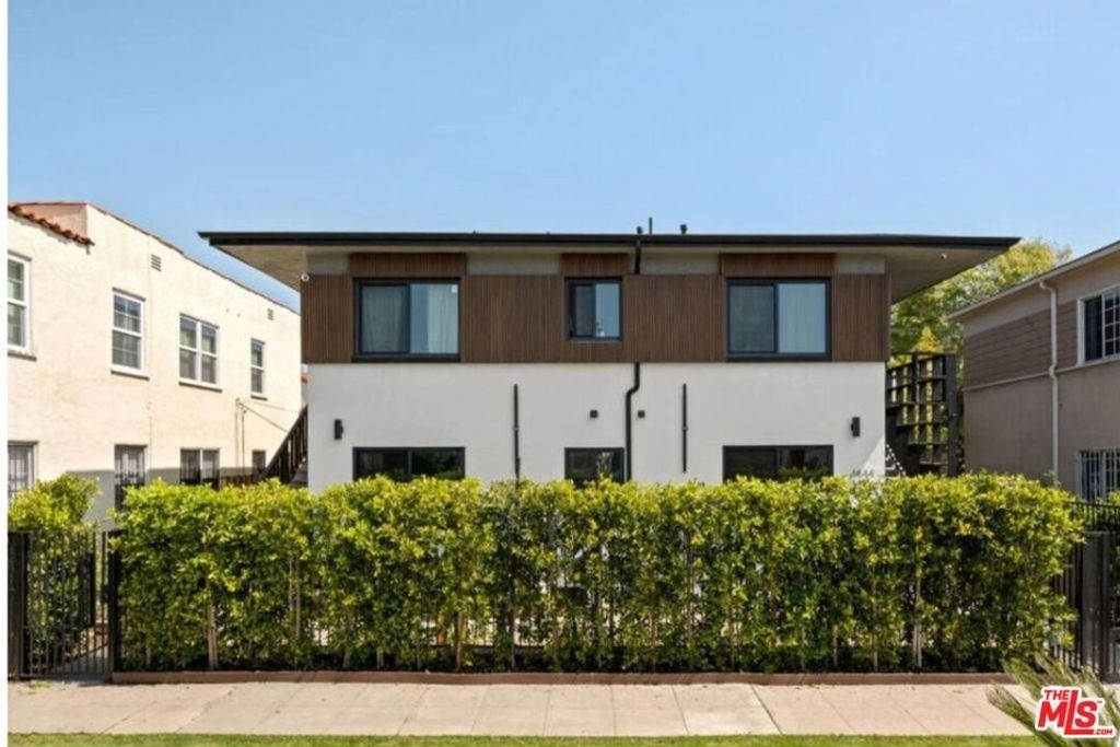 1450 S Crescent Heights Boulevard - Photo 1