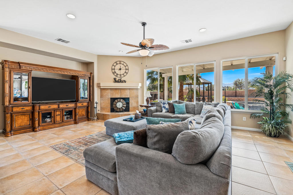 80445 Paria Way - Photo 28