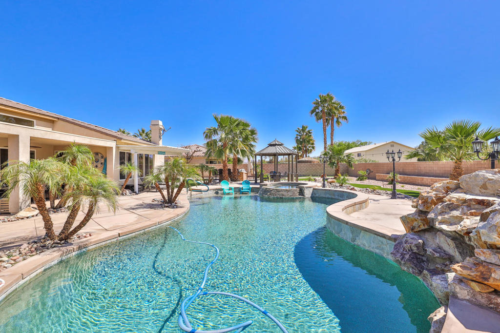 80445 Paria Way - Photo 48