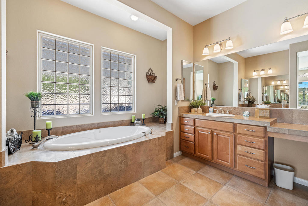 80445 Paria Way - Photo 24