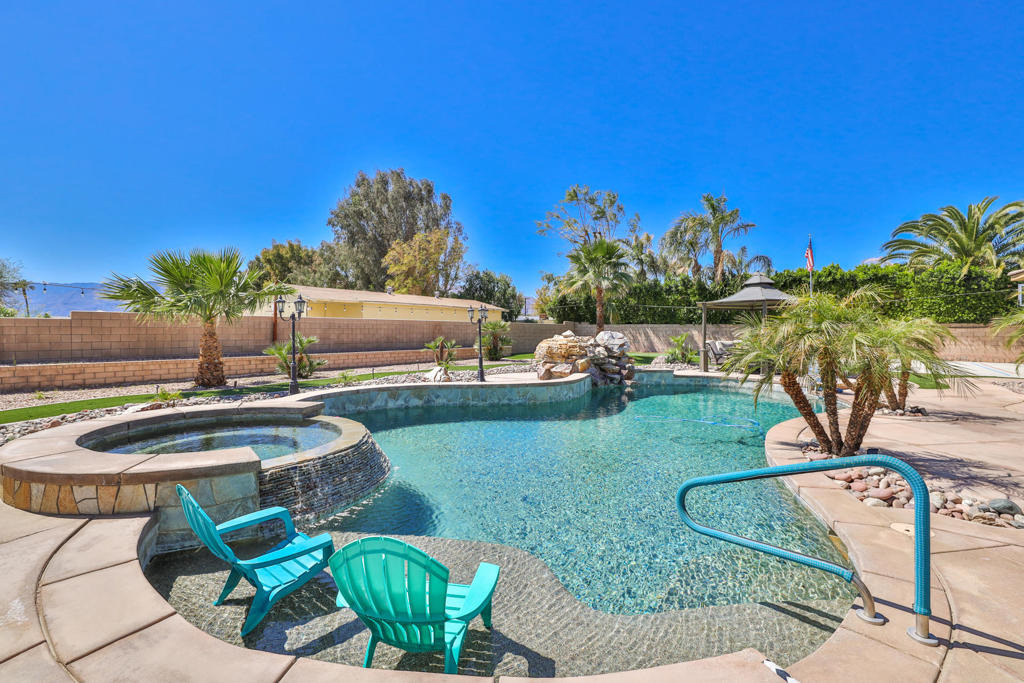 80445 Paria Way - Photo 36