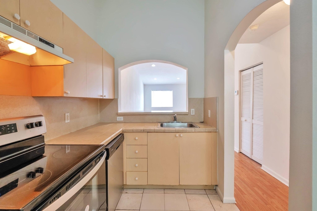 3504 Briar Bay Boulevard - Photo 12