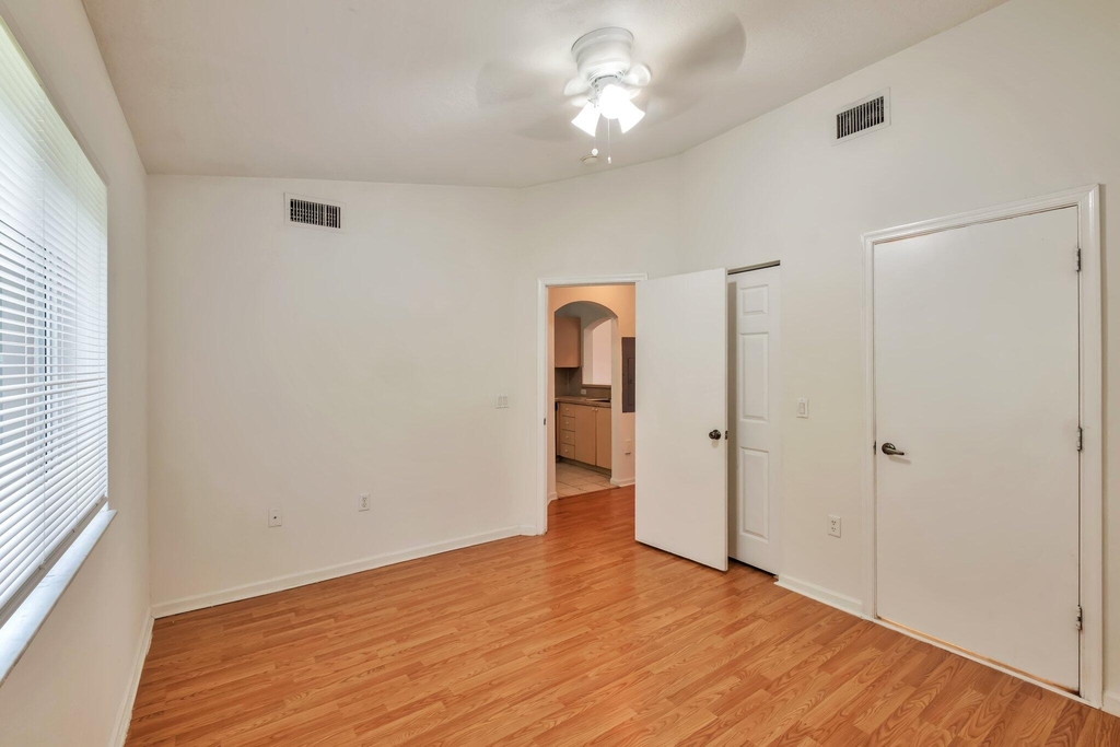3504 Briar Bay Boulevard - Photo 8