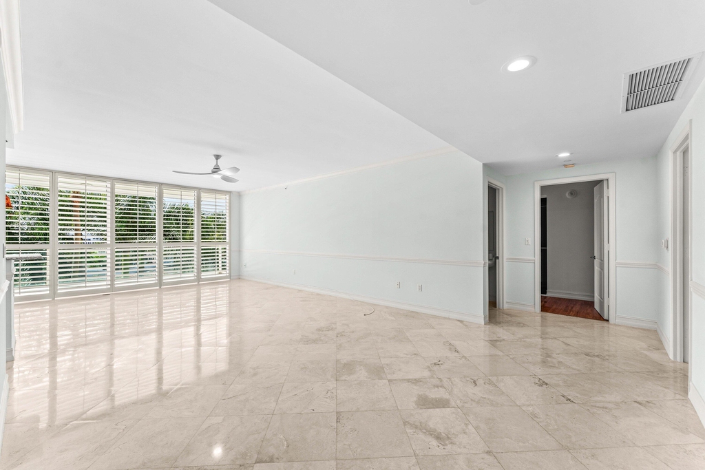 550 Se Mizner Boulevard - Photo 0