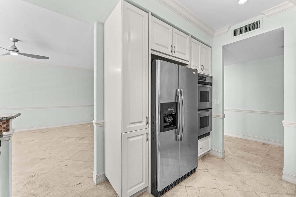 550 Se Mizner Boulevard - Photo 9