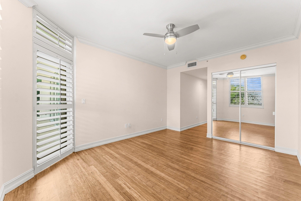550 Se Mizner Boulevard - Photo 21