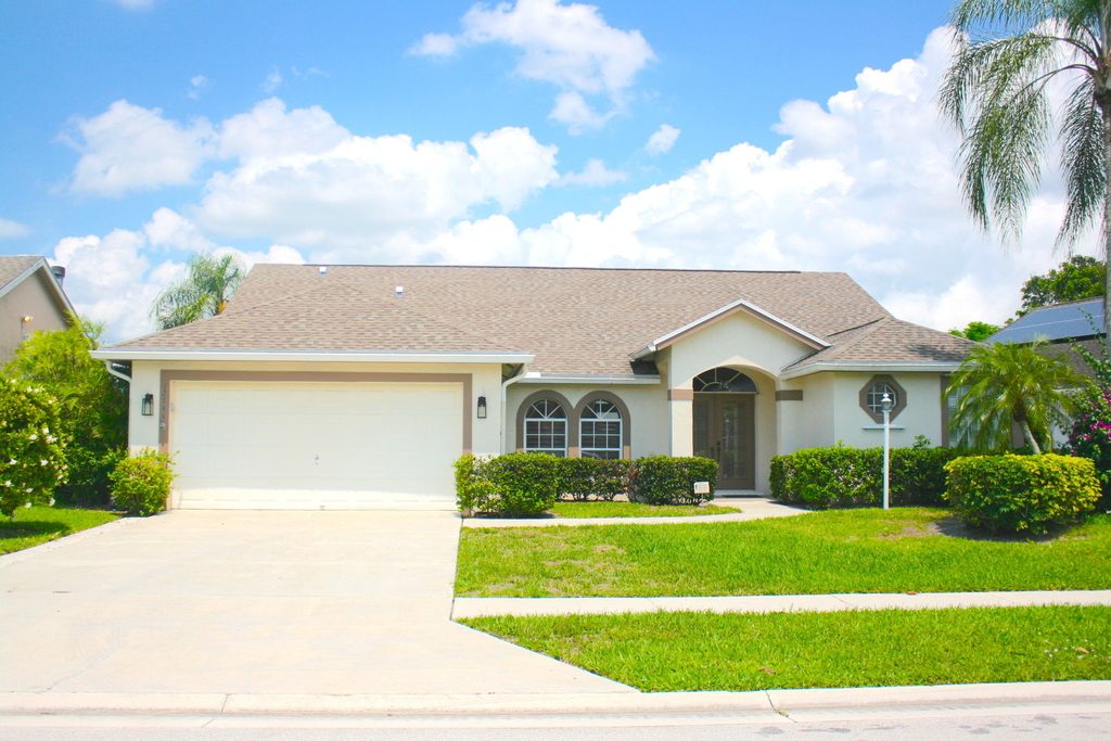 12744 Meadowbreeze Drive - Photo 1