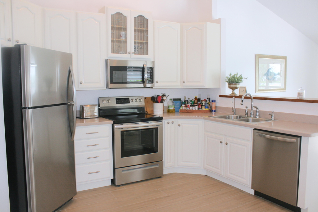 12744 Meadowbreeze Drive - Photo 8