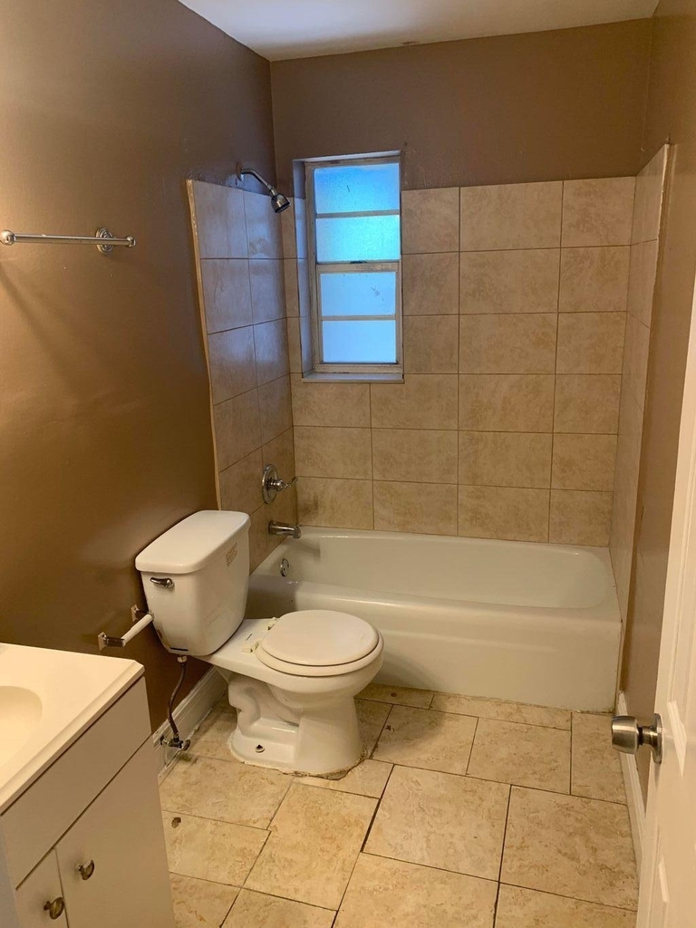 1017 13th Street - Photo 3