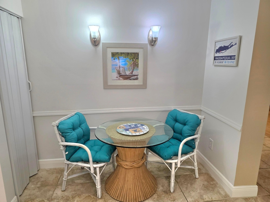 300 Uno Lago Drive - Photo 12