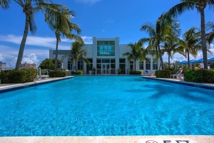 300 S Australian Avenue - Photo 11