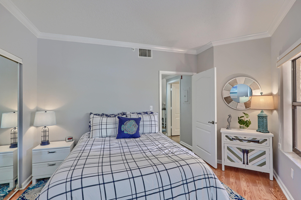 400 Uno Lago Drive - Photo 28