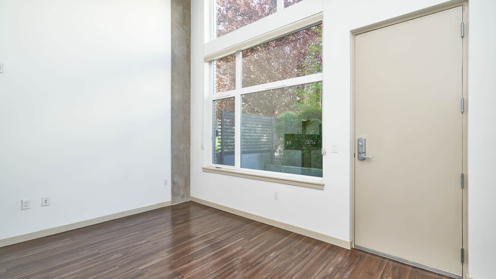 5398 Russell Ave Nw - Photo 5