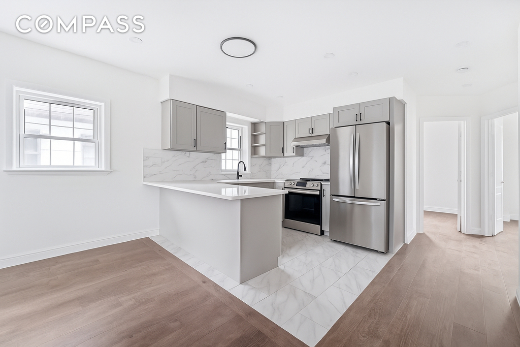 Bay 23rd Street - Photo 4