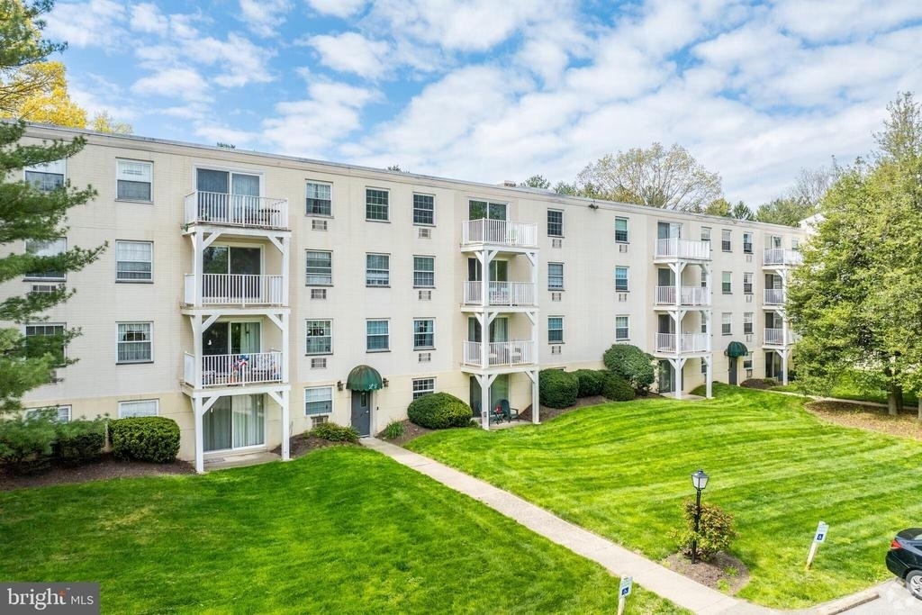 250 Ridge Pike - Photo 2