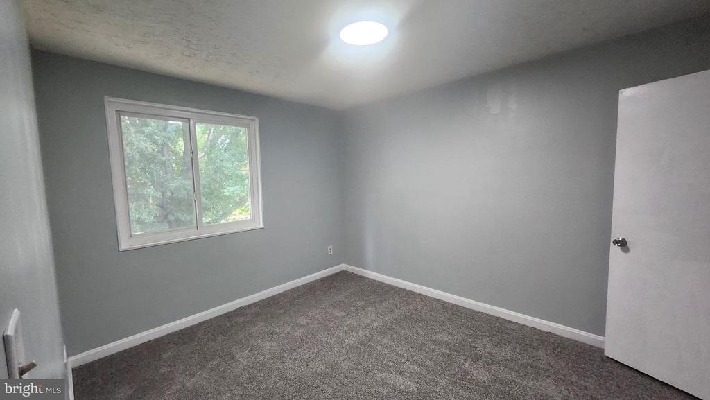3914 28th Avenue - Photo 5