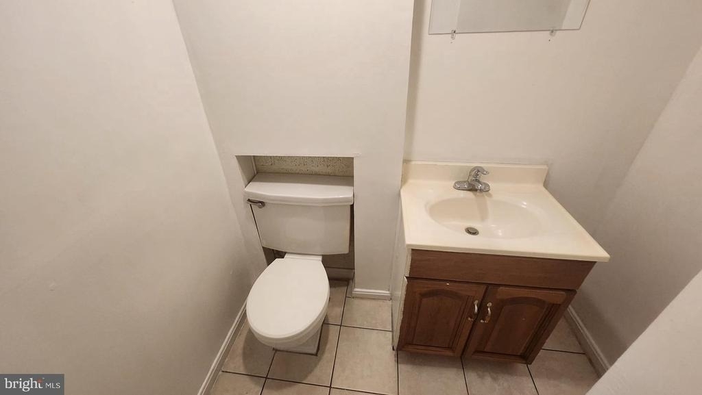 3914 28th Avenue - Photo 2