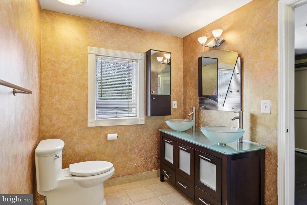 5301 Goldsboro Road - Photo 47