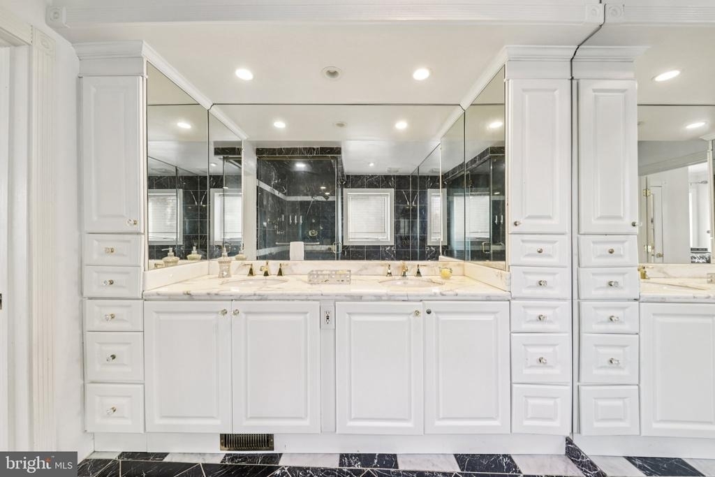 5301 Goldsboro Road - Photo 29