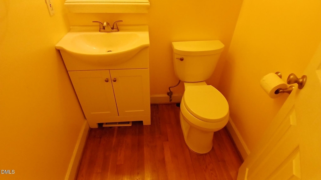 1817 Thorpshire - Photo 15
