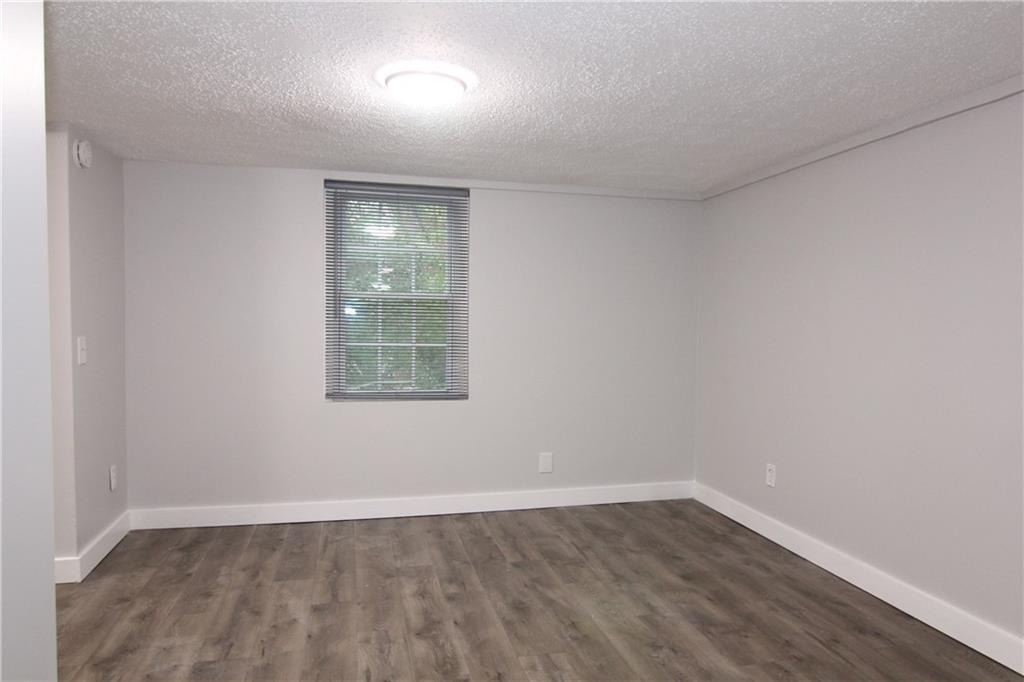 2187 Plantation Lane - Photo 8