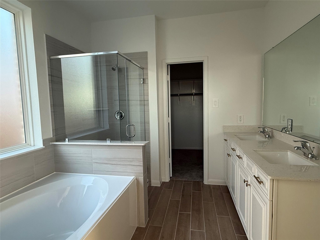 3120 Moontide Lane - Photo 16