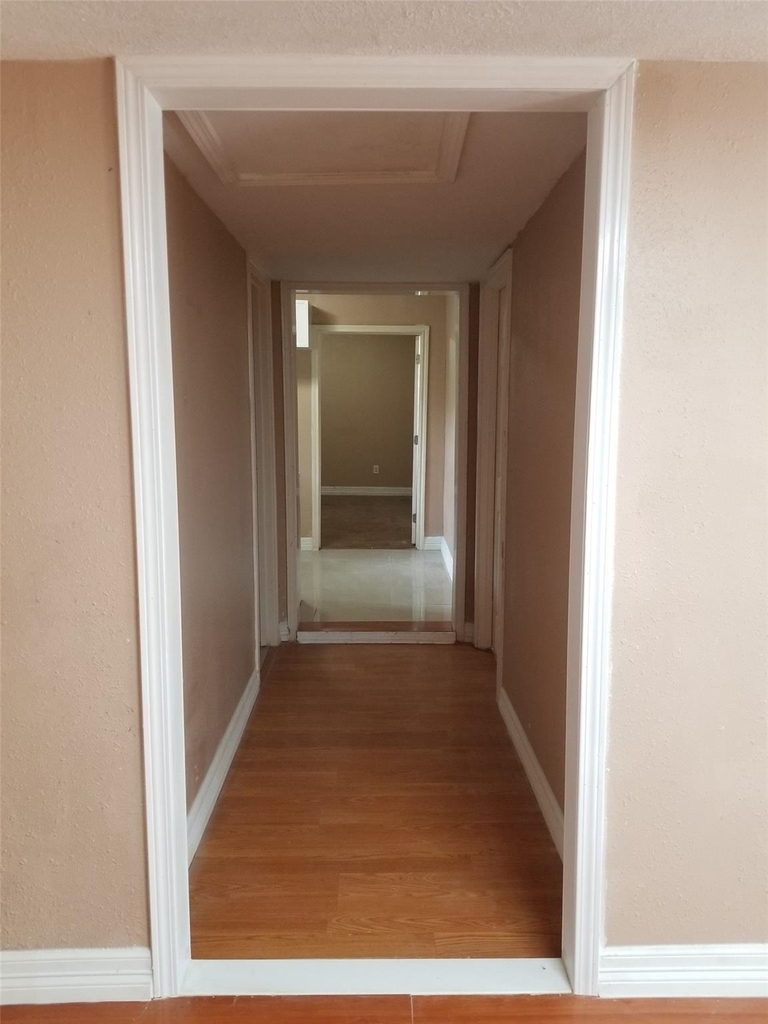 4714 Sharon Street - Photo 10