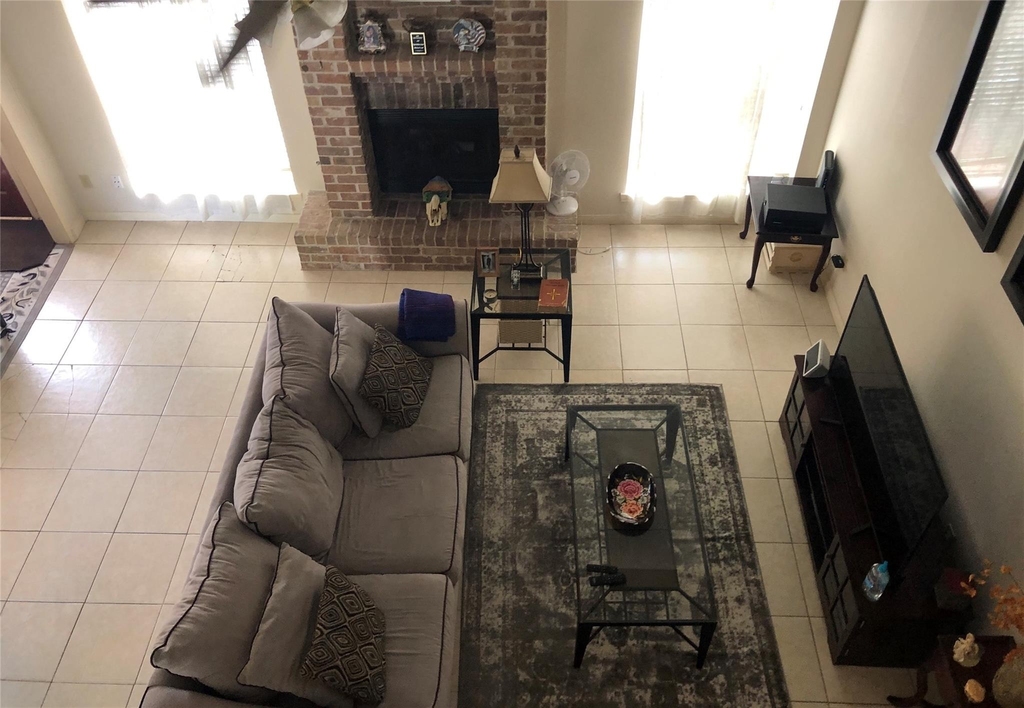 8715 Lawncliff Lane - Photo 16