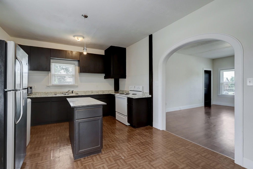 3002 Isabella Street - Photo 16
