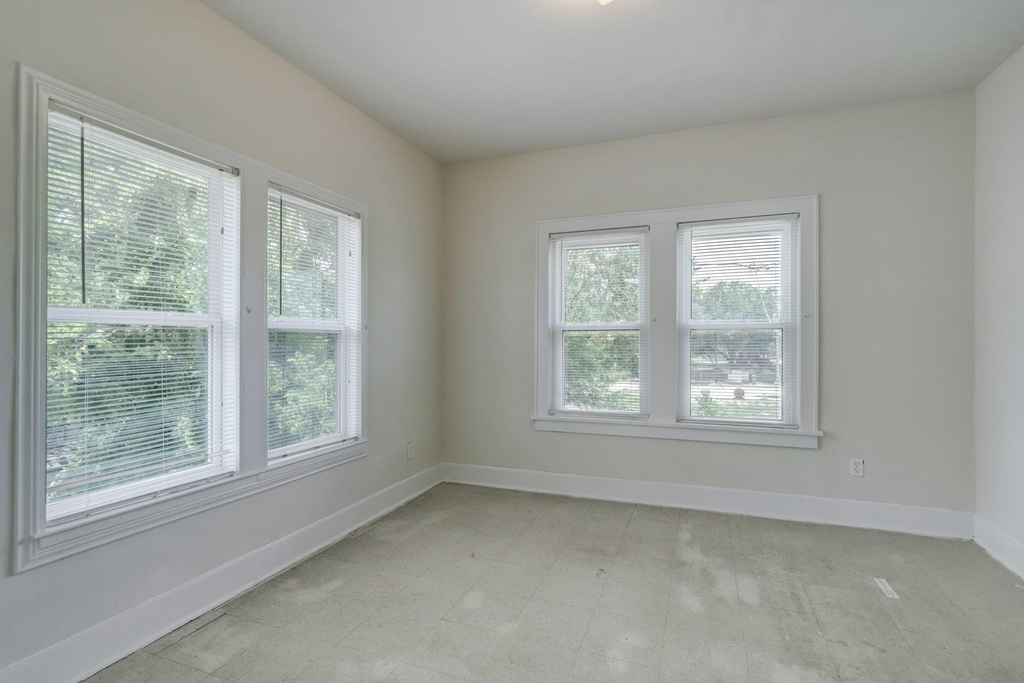 3002 Isabella Street - Photo 14