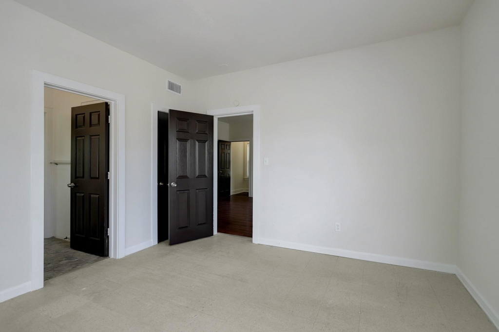 3002 Isabella Street - Photo 11