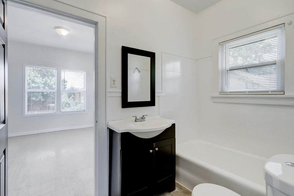 3002 Isabella Street - Photo 13