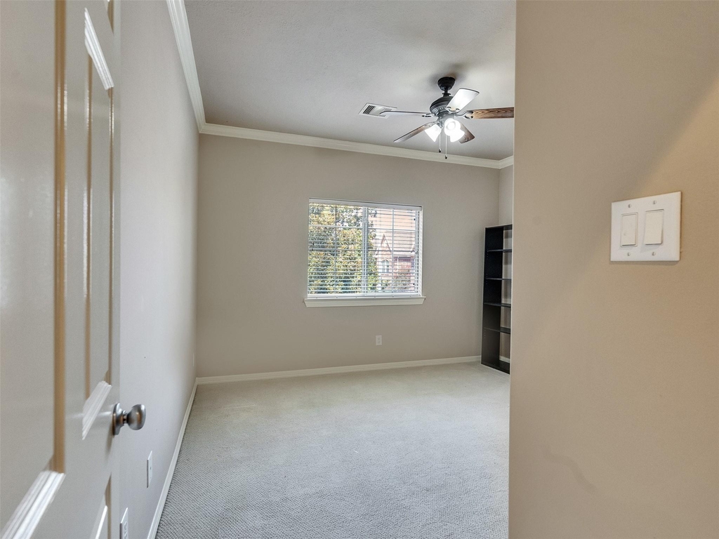 1502 Olive Place - Photo 25