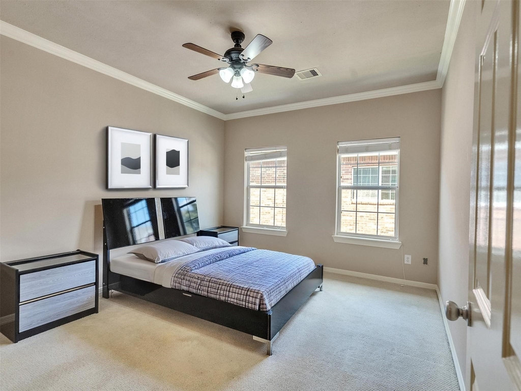 1502 Olive Place - Photo 18