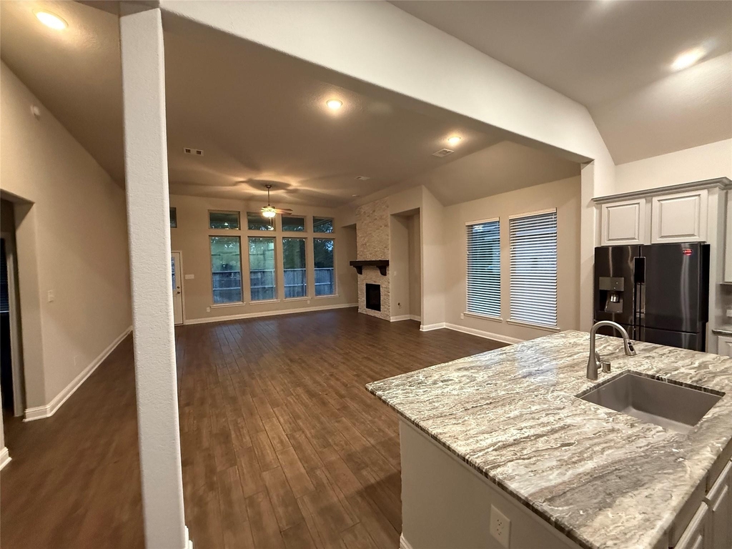 135 Bloomhill Place - Photo 8