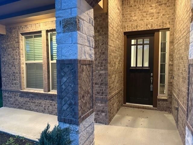 135 Bloomhill Place - Photo 4