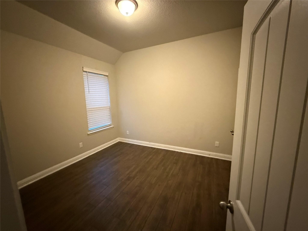 135 Bloomhill Place - Photo 15