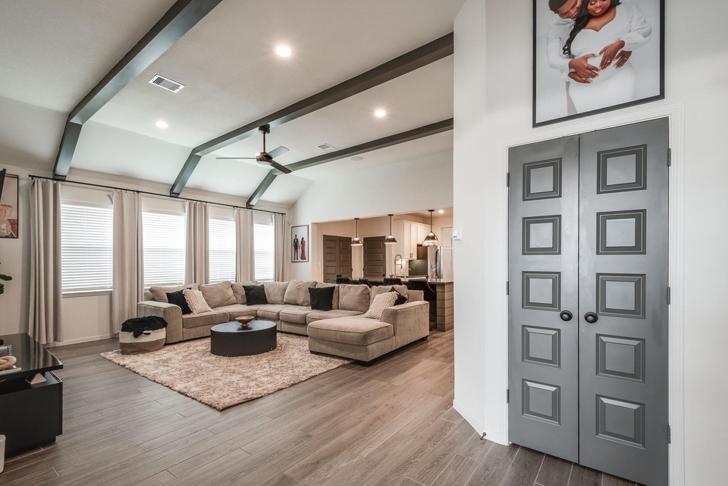 14231 Angelina Drive - Photo 7