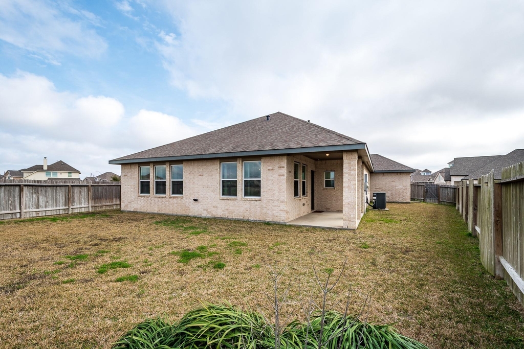14231 Angelina Drive - Photo 29