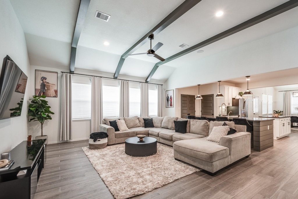 14231 Angelina Drive - Photo 8