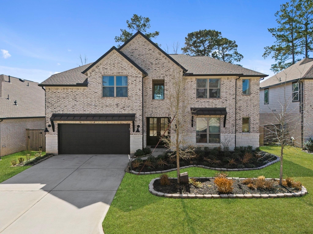 511 Carina Gaze Drive - Photo 0
