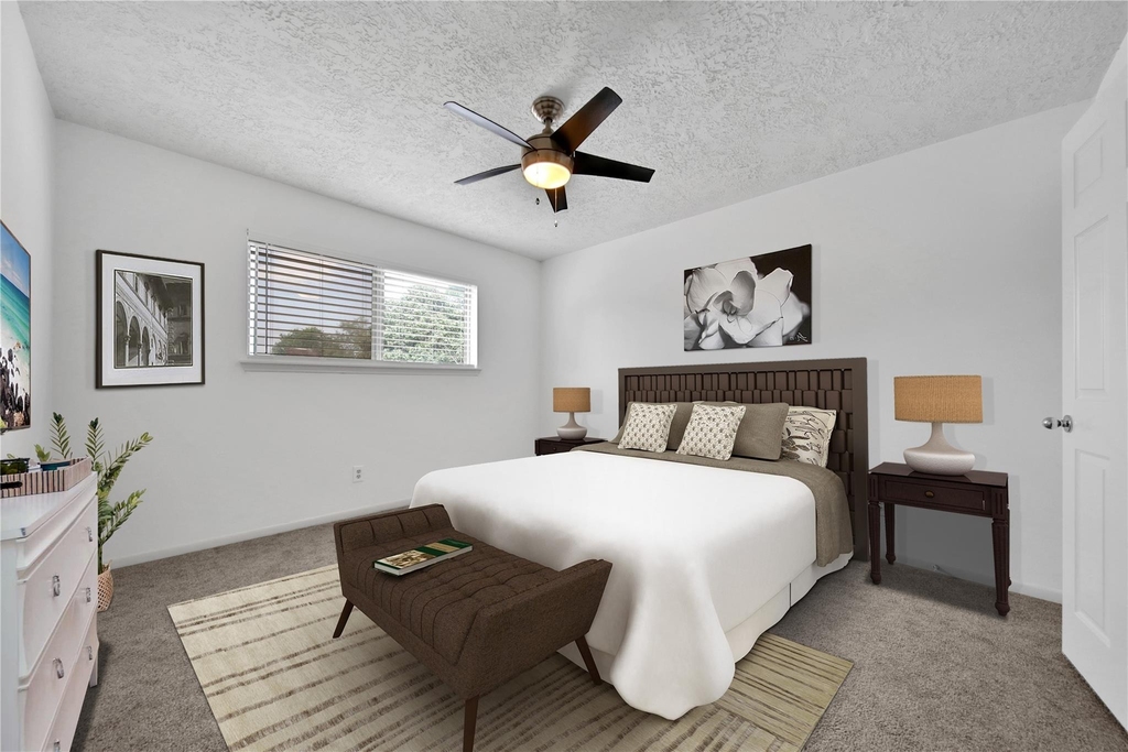 9411 Roos Road - Photo 34