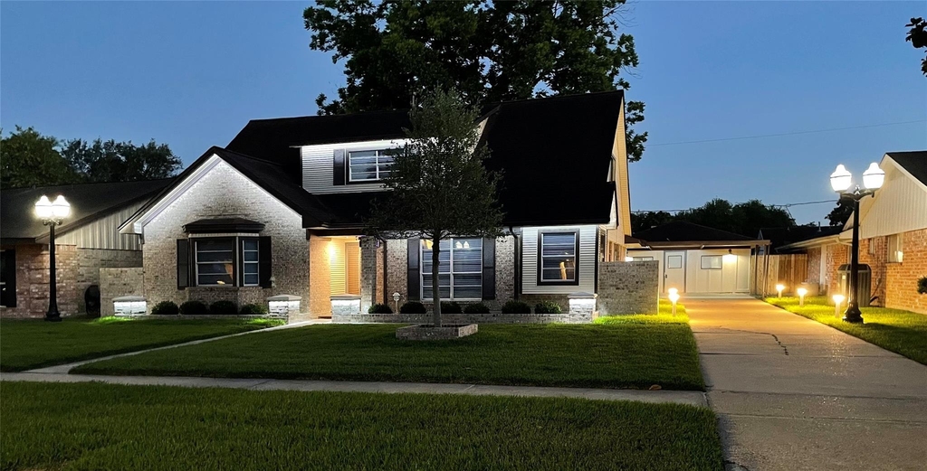 9411 Roos Road - Photo 6