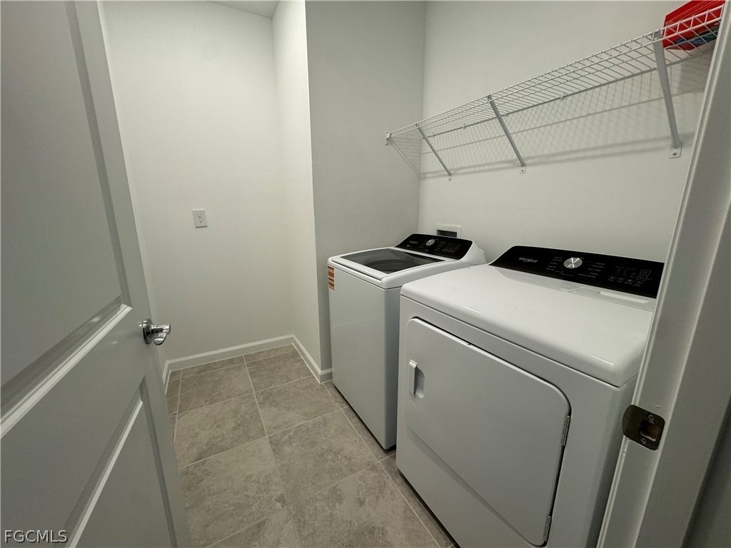 1024 Caloosa Breeze Drive - Photo 10