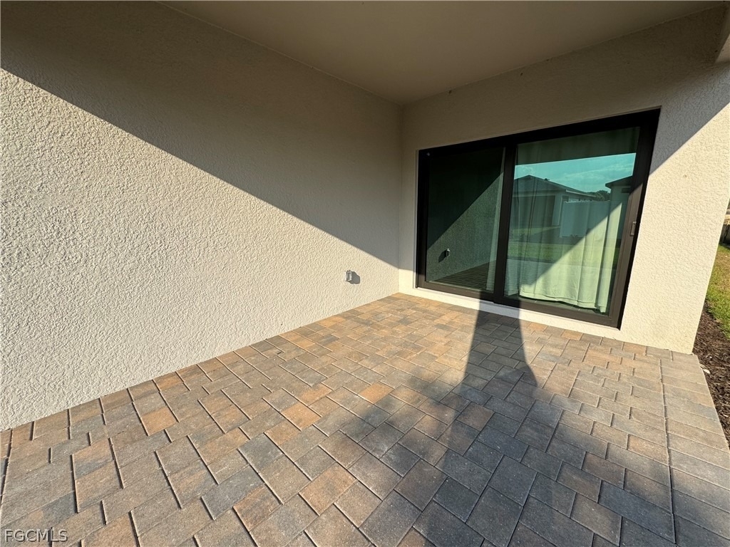 1024 Caloosa Breeze Drive - Photo 16