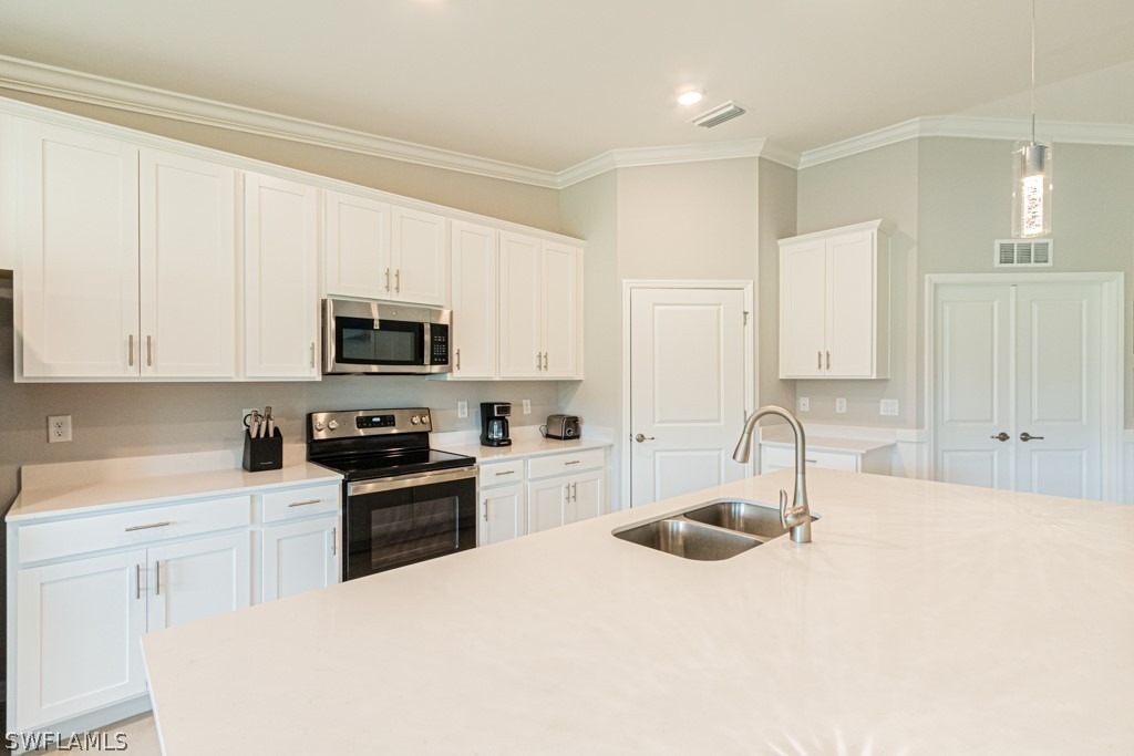 6039 Ellerston Way - Photo 14