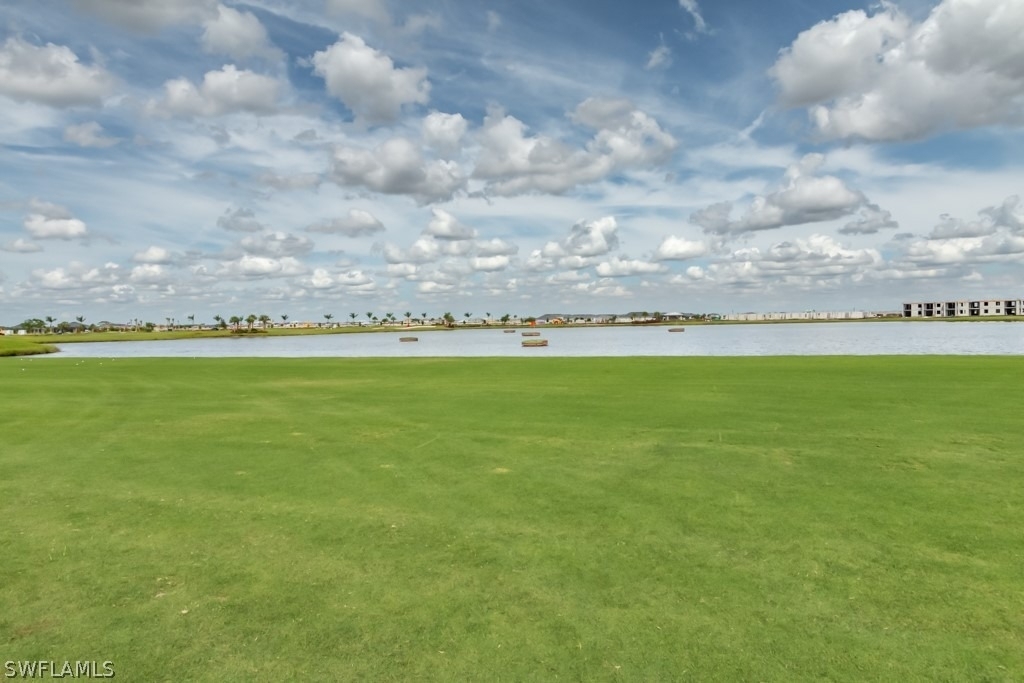 6039 Ellerston Way - Photo 38