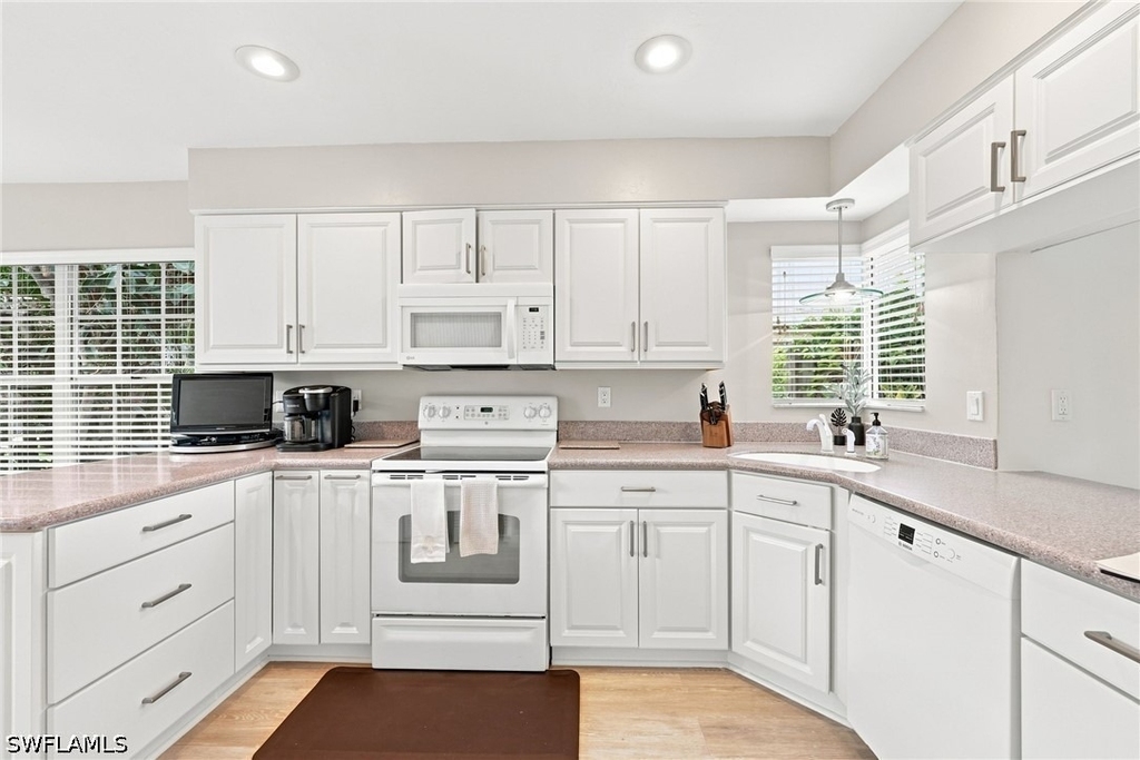 2608 Sailors Way - Photo 14