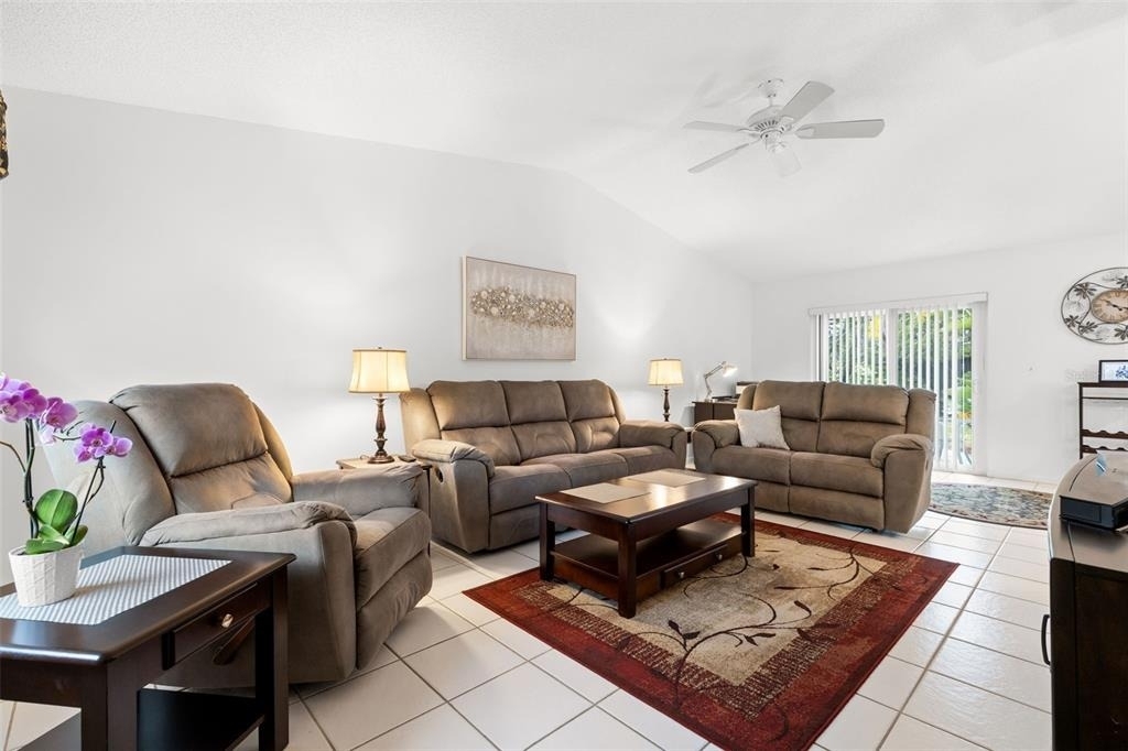 3143 37th Lane S - Photo 3